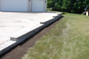hales_corners_wi_retaining_wall_2
