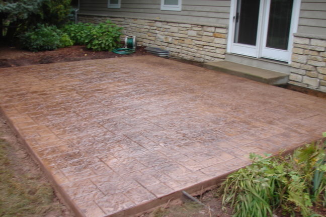 mequon wi concrete patio