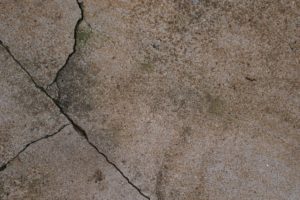 cracking cement
