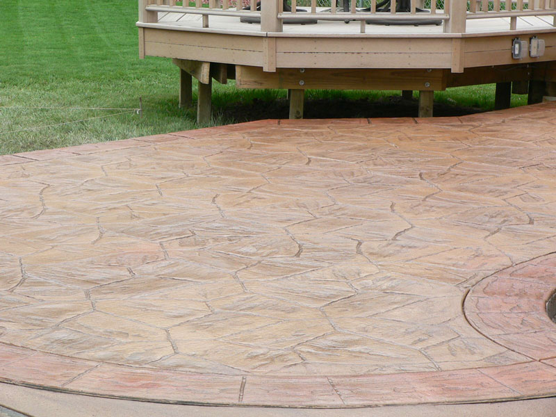 concretemilwaukee-brickedging1 decorative concrete patio project in milwaukee