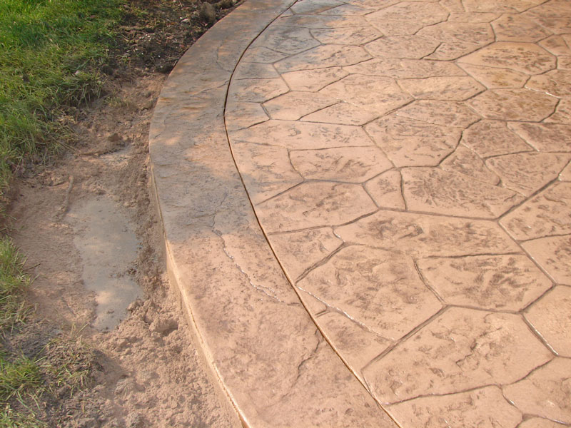 concretemilwaukee-brickedging6 Decorative concrete brick edging project