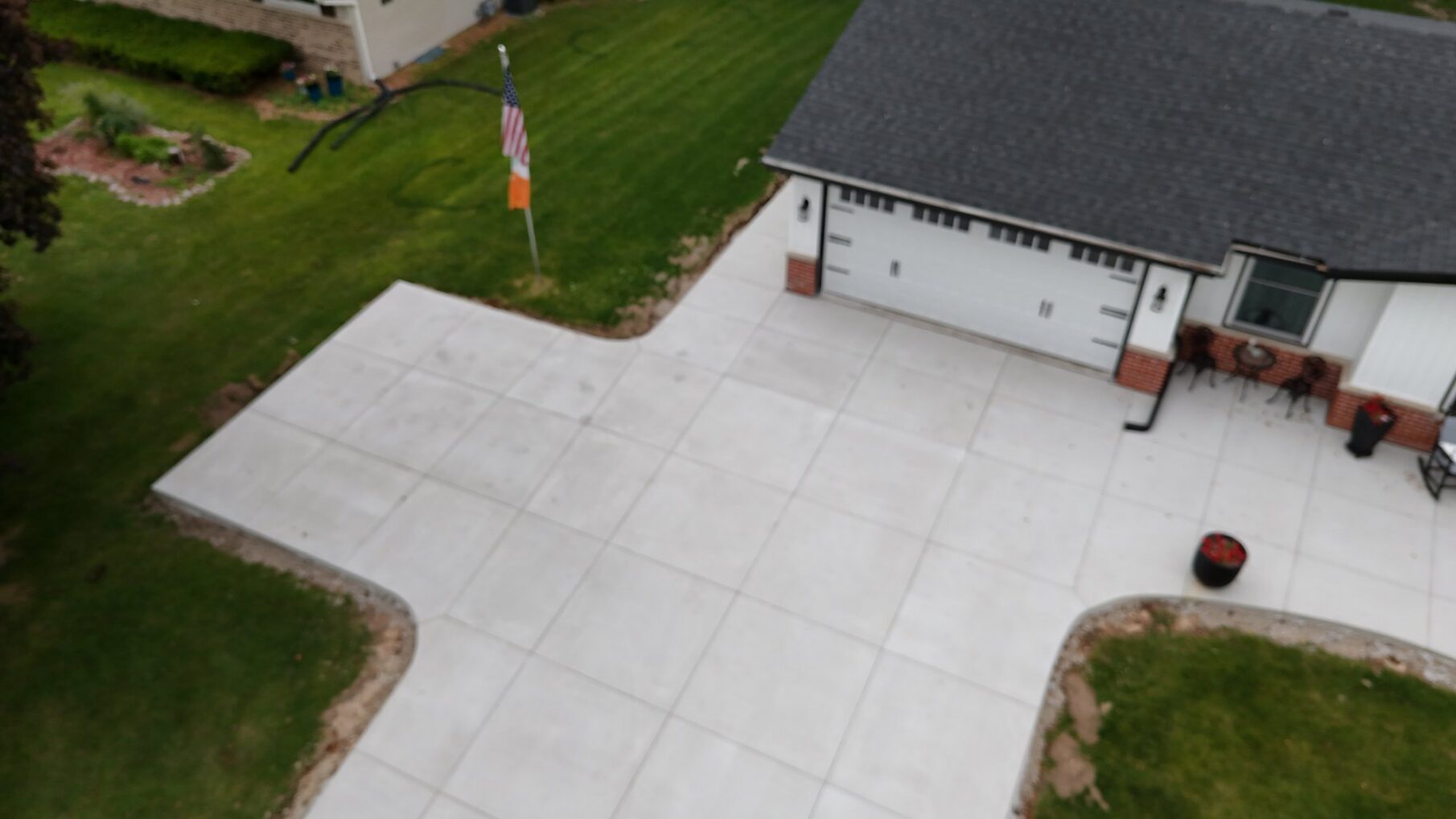 An aerial view of the completed Germantown driveway and front walkway.
