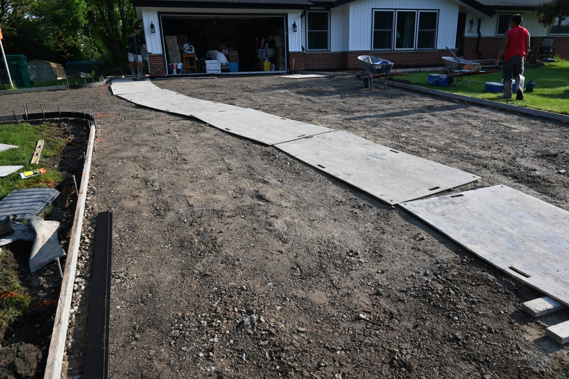 A closer look at preparation and concrete work on site.