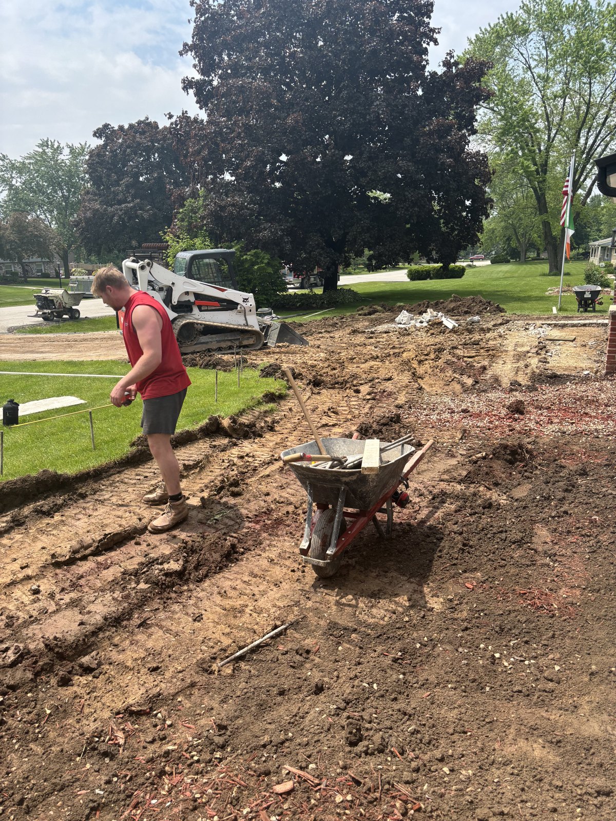 A closer look at preparation and concrete work on site.